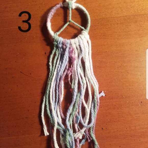 Handmade Small Dreamcatcher Accessory Hippie Boho - Picture 5 of 6